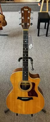 Taylor Guitars - 414CE
